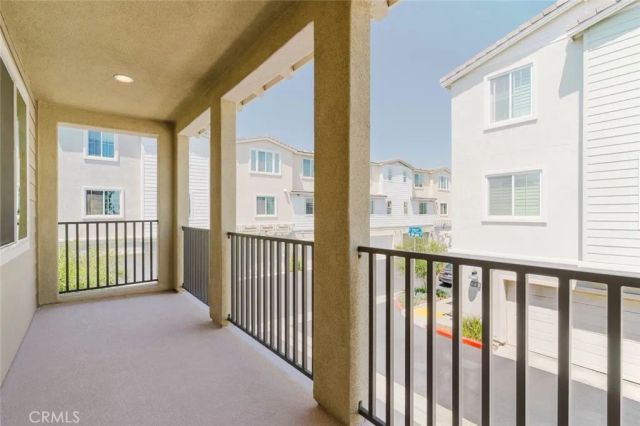2735 Meyer Lane, Pomona, CA 91767