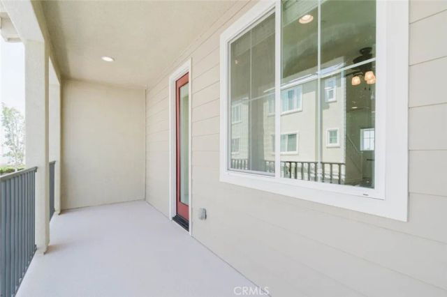 2735 Meyer Lane, Pomona, CA 91767