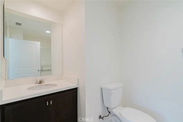 2735 Meyer Lane, Pomona, CA 91767