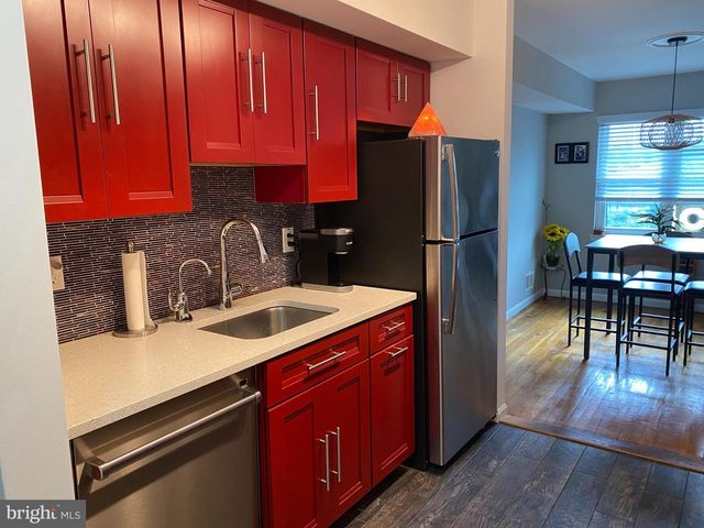 1131 COUNTRY MILL DR, Cranbury, NJ 08512