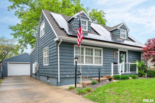 1005 ILLINOIS Street, Pekin, IL 61554