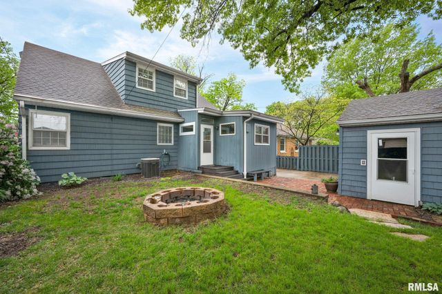 1005 ILLINOIS Street, Pekin, IL 61554