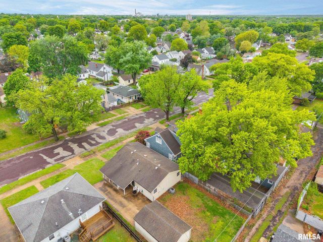 1005 ILLINOIS Street, Pekin, IL 61554