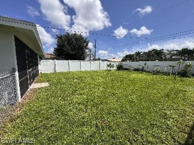 4111 SW 7th PL, Cape Coral, FL 33914