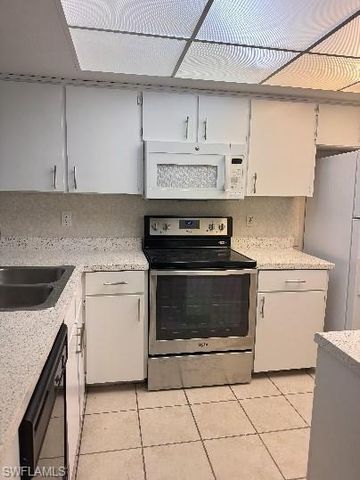 4111 SW 7th PL, Cape Coral, FL 33914