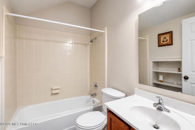 13086 Riverwalk Circle, D'iberville, MS 39540