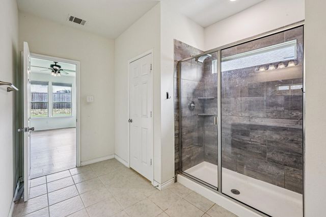 2712 Ryder Lane, Aubrey, TX 76227