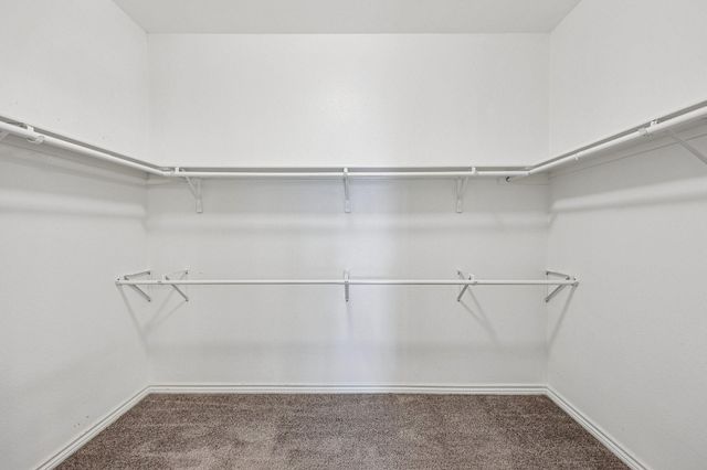 2712 Ryder Lane, Aubrey, TX 76227