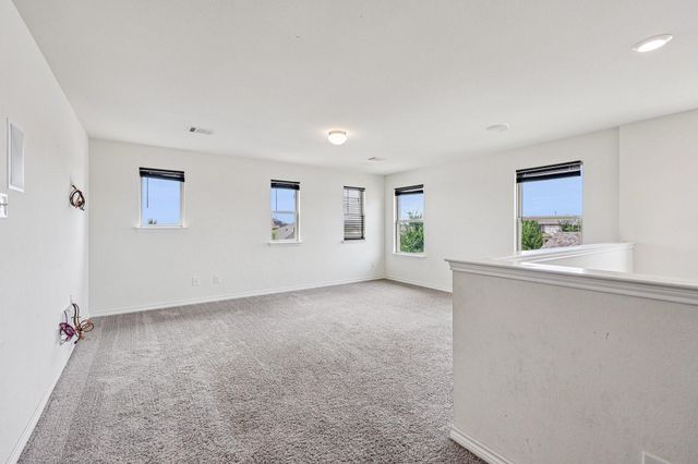 2712 Ryder Lane, Aubrey, TX 76227