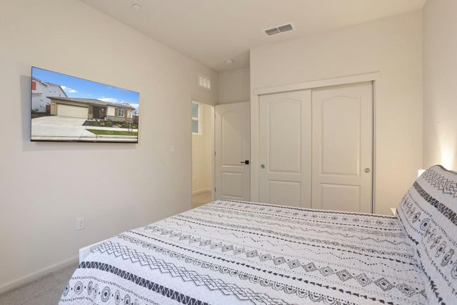 10024 Baltisan Ln, Stockton, CA 95219