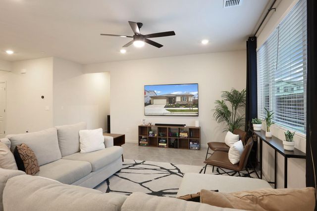 10024 Baltisan Ln, Stockton, CA 95219