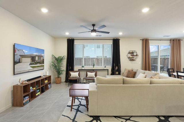 10024 Baltisan Ln, Stockton, CA 95219