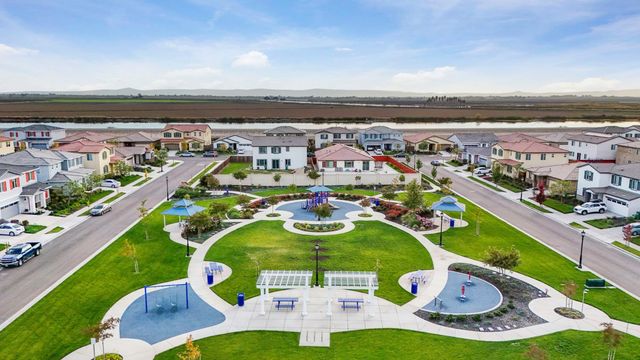 10024 Baltisan Ln, Stockton, CA 95219