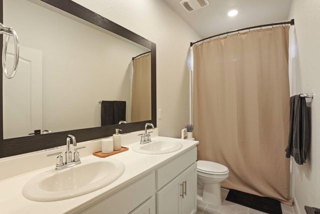 10024 Baltisan Ln, Stockton, CA 95219