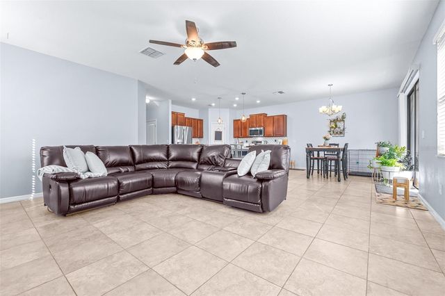 8132 SEAGARDEN LANE, Land O Lakes, FL 34637