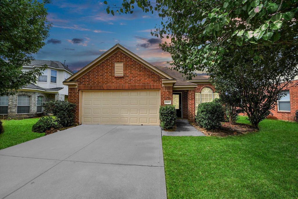 19615 Mackinaw Isle Court, Cypress, TX 77429
