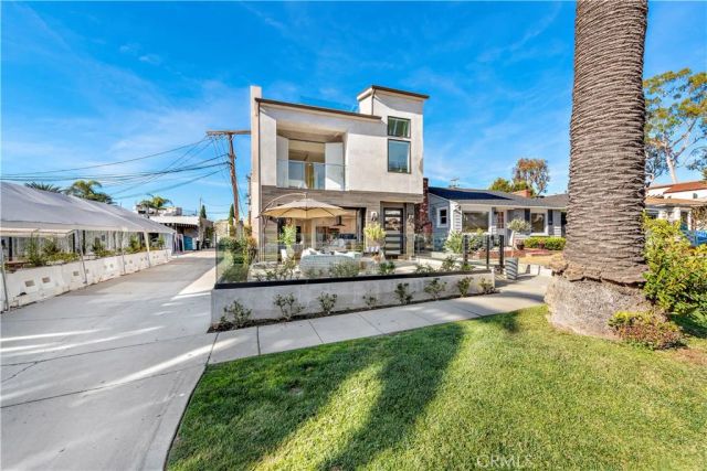 415 Marguerite Avenue, Corona Del Mar, CA 92625