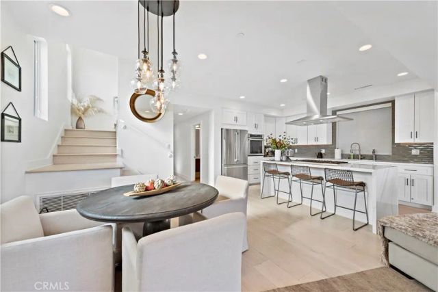 415 Marguerite Avenue, Corona Del Mar, CA 92625