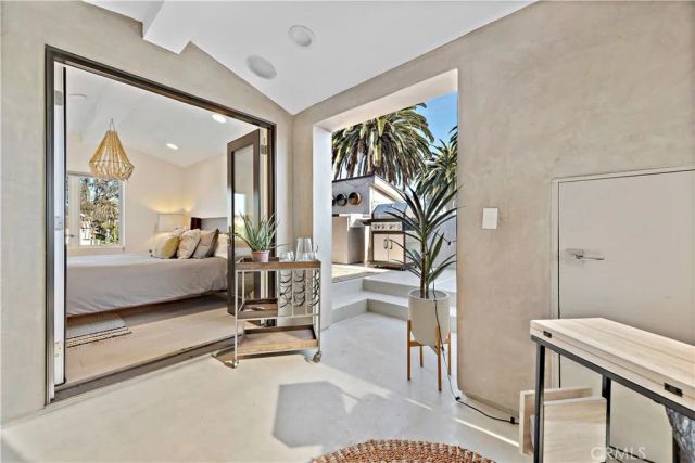 415 Marguerite Avenue, Corona Del Mar, CA 92625