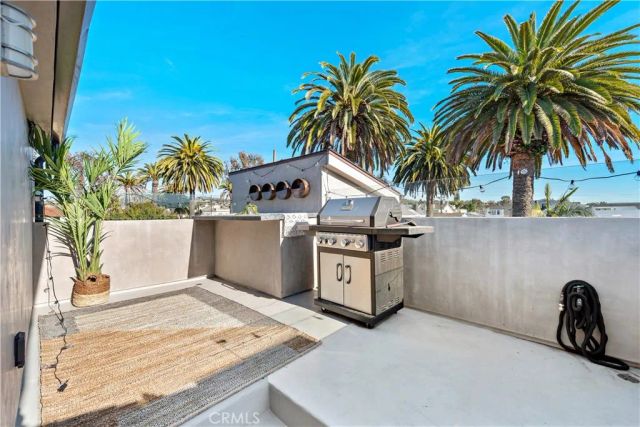 415 Marguerite Avenue, Corona Del Mar, CA 92625