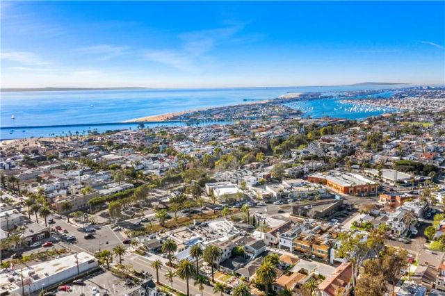 415 Marguerite Avenue, Corona Del Mar, CA 92625