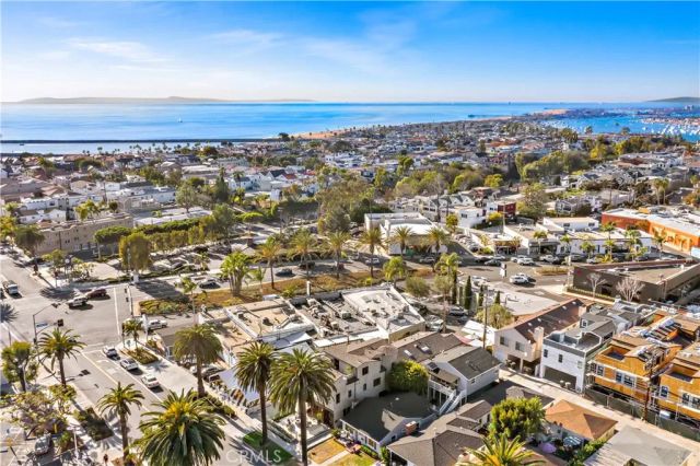 415 Marguerite Avenue, Corona Del Mar, CA 92625
