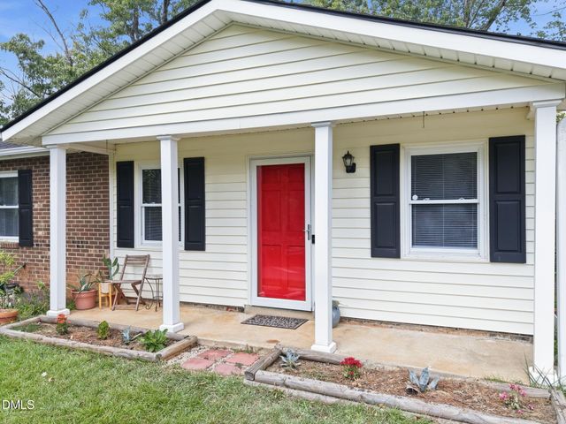 7401 Longstreet Drive, Raleigh, NC 27615
