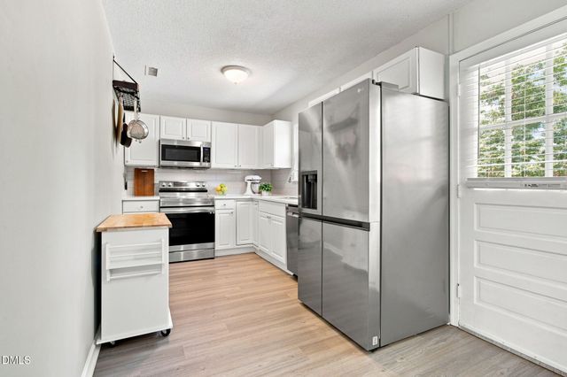 7401 Longstreet Drive, Raleigh, NC 27615