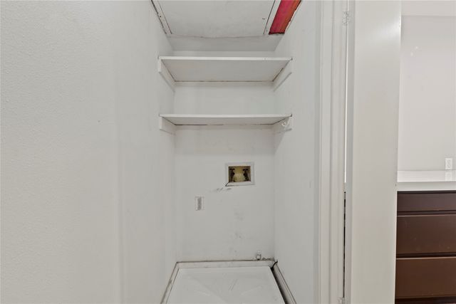 4371 Madera Road 4, Irving, TX 75038