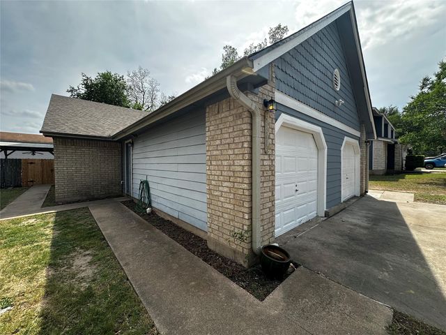 8809 Cainwood LN, Austin, TX 78729