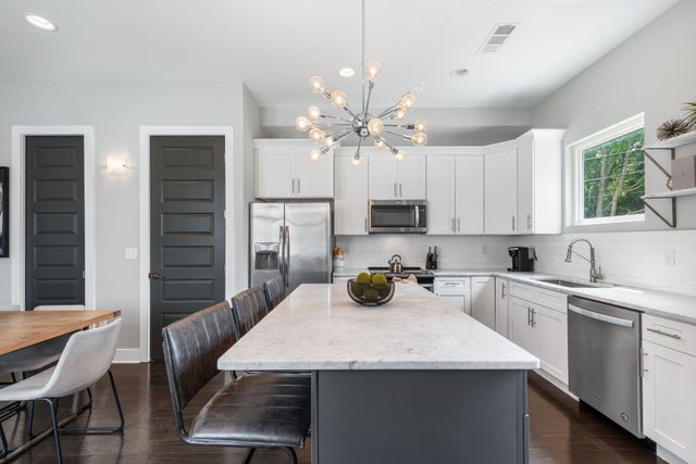 2410 Meharry Blvd Apt 3, Nashville, TN 37208