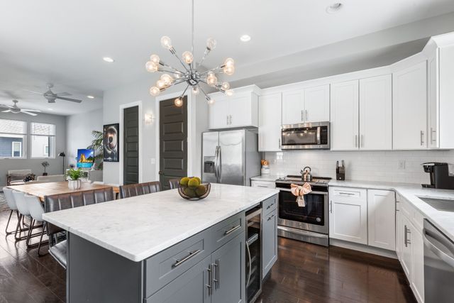 2410 Meharry Blvd Apt 3, Nashville, TN 37208