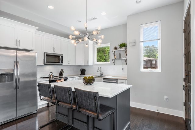 2410 Meharry Blvd Apt 3, Nashville, TN 37208