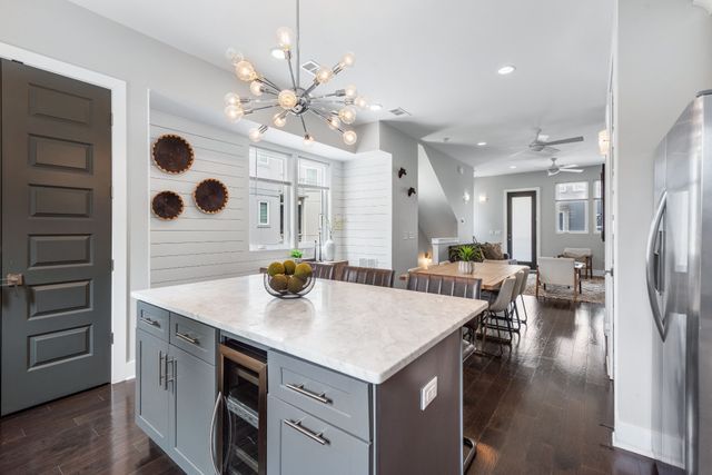 2410 Meharry Blvd Apt 3, Nashville, TN 37208