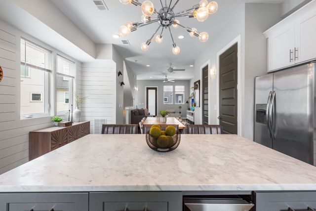 2410 Meharry Blvd Apt 3, Nashville, TN 37208