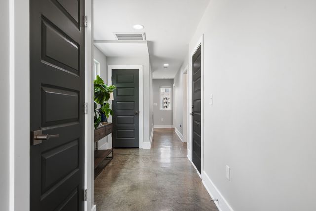 2410 Meharry Blvd Apt 3, Nashville, TN 37208