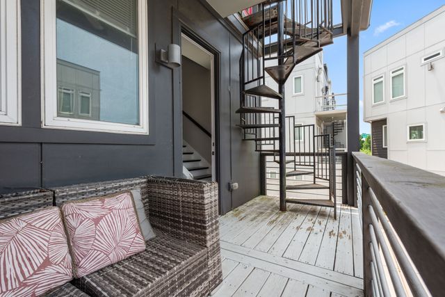 2410 Meharry Blvd Apt 3, Nashville, TN 37208