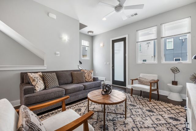 2410 Meharry Blvd Apt 3, Nashville, TN 37208