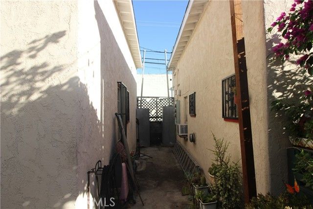 3817 Drysdale, Los Angeles, CA 90032