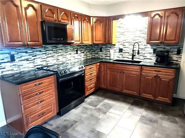 4510 S Ridge Road E, Geneva, OH 44041