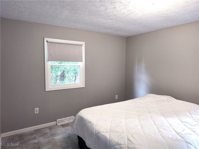 4510 S Ridge Road E, Geneva, OH 44041