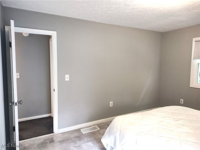 4510 S Ridge Road E, Geneva, OH 44041