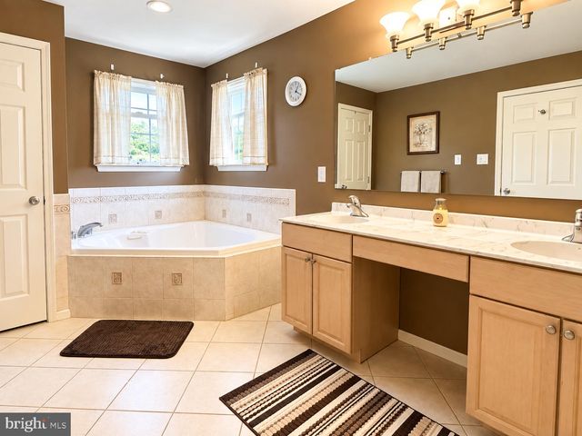 2329 BELLA ROSA CT, Vineland, NJ 08361