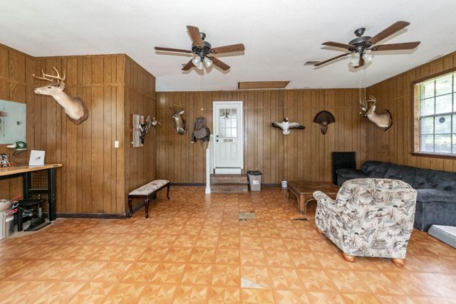1757 Zion Road, Dorchester, SC 29437