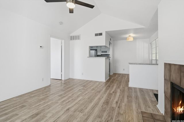 11311 Sir Winston St Apt 111, San Antonio, TX 78216