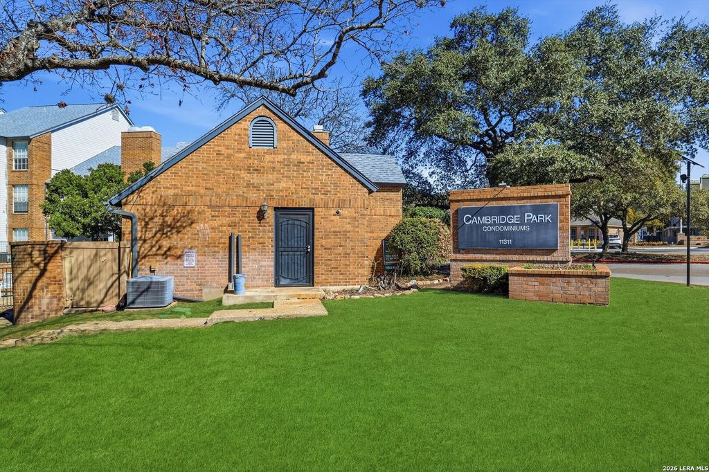 11311 Sir Winston St Apt 111, San Antonio, TX 78216