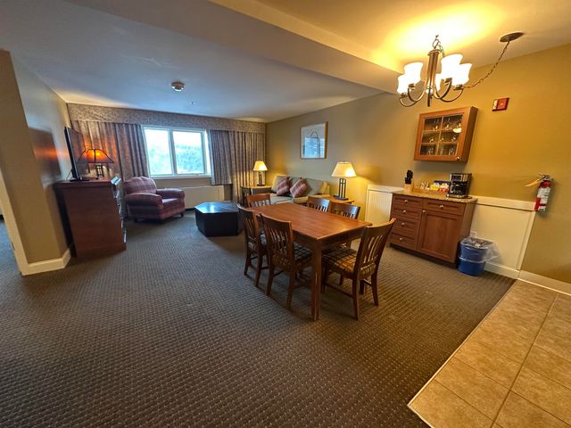 230, Qtr. 4 89 Grand Summit Way, Dover, VT 05356