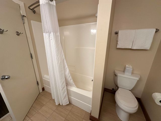 230, Qtr. 4 89 Grand Summit Way, Dover, VT 05356