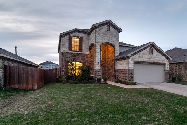 1965 Travertine Avenue, Heartland, TX 75126