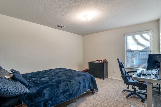 1965 Travertine Avenue, Heartland, TX 75126